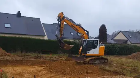 location mini-pelle Sens-de-Bretagne-5