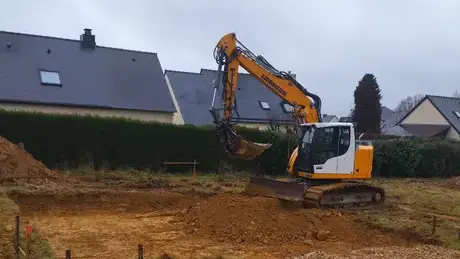 terrassement maison Aubigné-1