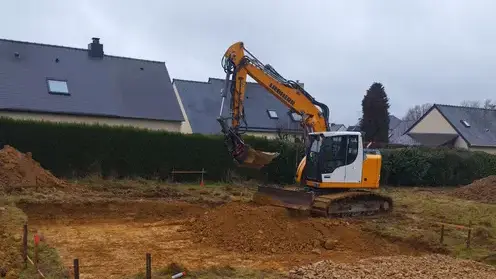 terrassement maison à Saint-Sauveur-des-Landes - image 3